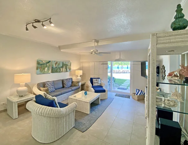 Living area ocean front