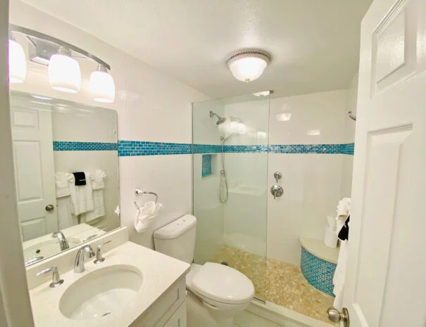 unit-36-bathroom