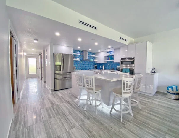 Hello Villa 32!